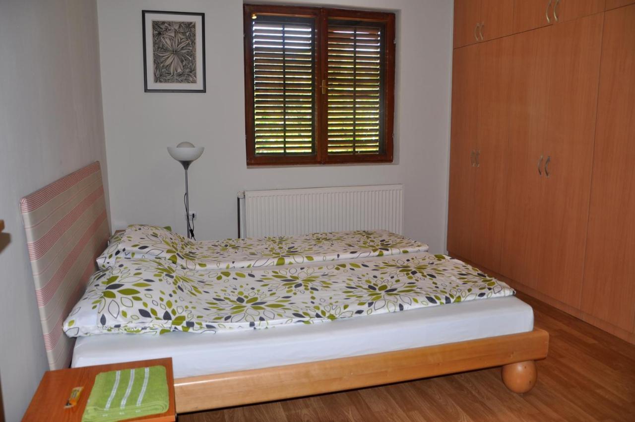 Guesthouse Djuric Negotin Exterior foto